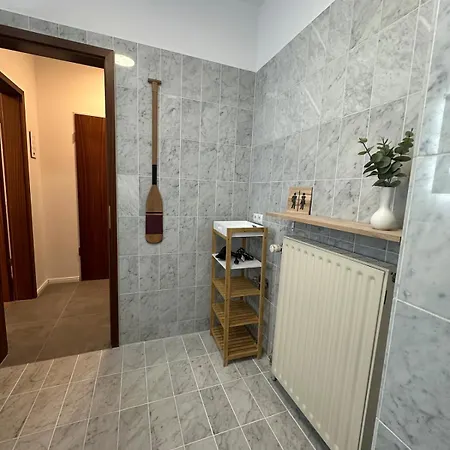 Terrassenwohnung An Der Kleinen Weser * Brema