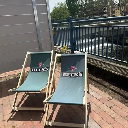 Terrassenwohnung An Der Kleinen Weser * Brema