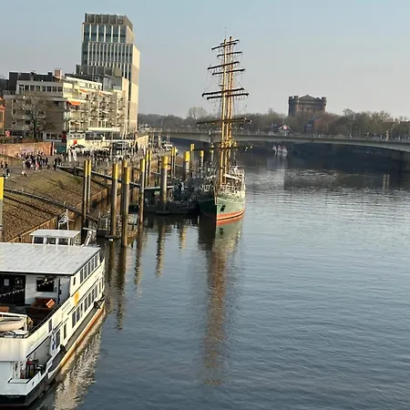 Terrassenwohnung An Der Kleinen Weser Lägenhet *